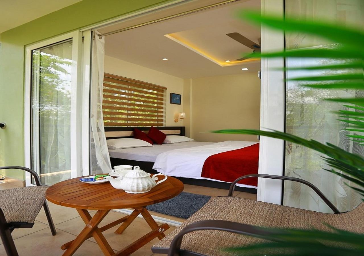 Glad Valley Wayanad By Lexstays-Tea Estate Villa Exteriör bild